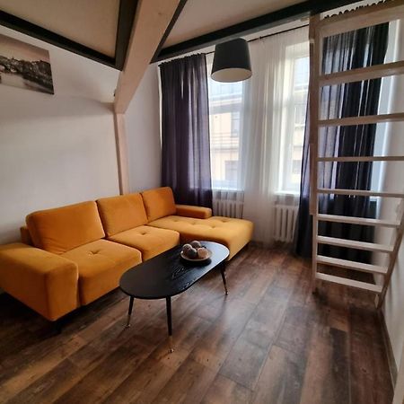 Dp Art 4 Old Town Self Check In Apartment Kaunas Luaran gambar
