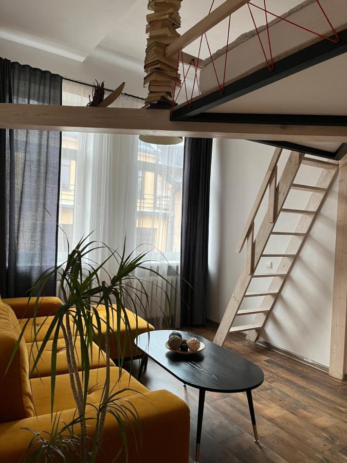 Dp Art 4 Old Town Self Check In Apartment Kaunas Luaran gambar