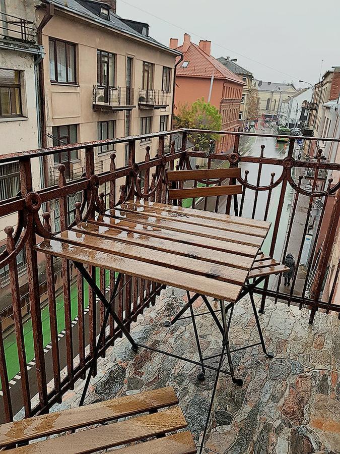 Dp Art 4 Old Town Self Check In Apartment Kaunas Luaran gambar